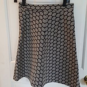Zara NWT A-line  skirt with side zip size S